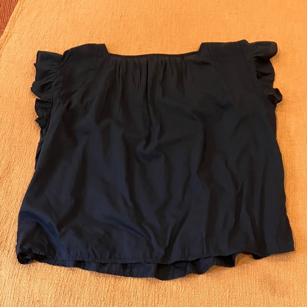 Modal / cotton Wm’s large crochet and ruffle Navy Blue short Sleeve Blouse - Picture 12 of 15